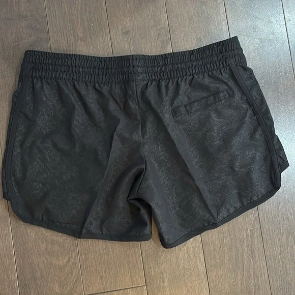 Raya Sun Black Athletic Shorts with Elastic Waistband M - Picture 5 of 5